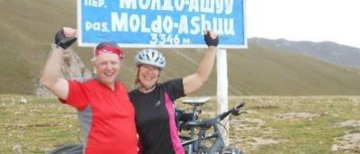 Anne Hillman Cycling on the  tour with redspokes